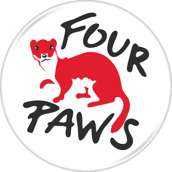Four-paws-logo 550px.png